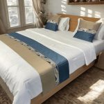 Linge de soi - chemin de lit décoratif avec coussins