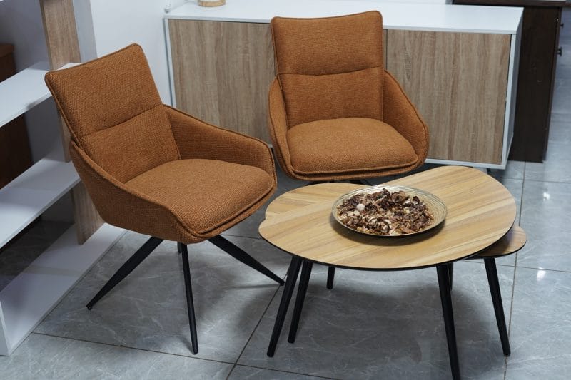 Larini Tables Basses + 2 Hamburg Chaises Pivotante – Terracota – Image 2